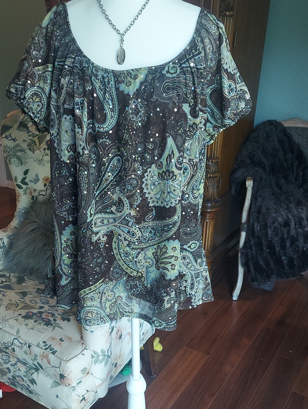 0INC International Concepts Brown and Olive Paisley Short Sleeve Blouse